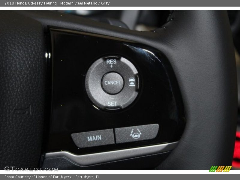 Modern Steel Metallic / Gray 2018 Honda Odyssey Touring