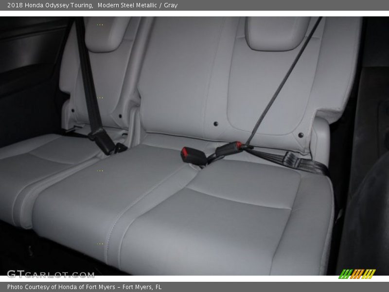 Modern Steel Metallic / Gray 2018 Honda Odyssey Touring