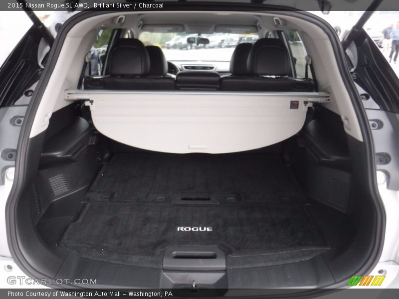 Brilliant Silver / Charcoal 2015 Nissan Rogue SL AWD