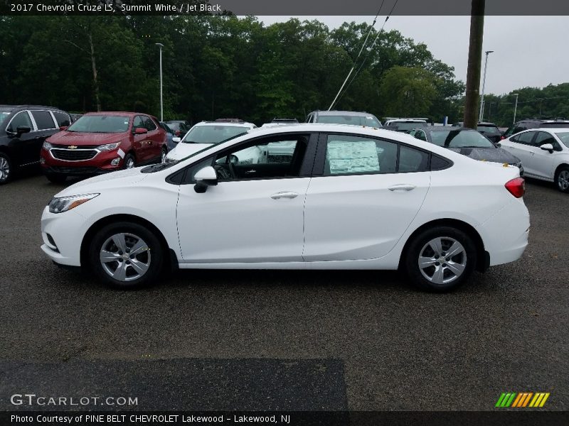 Summit White / Jet Black 2017 Chevrolet Cruze LS