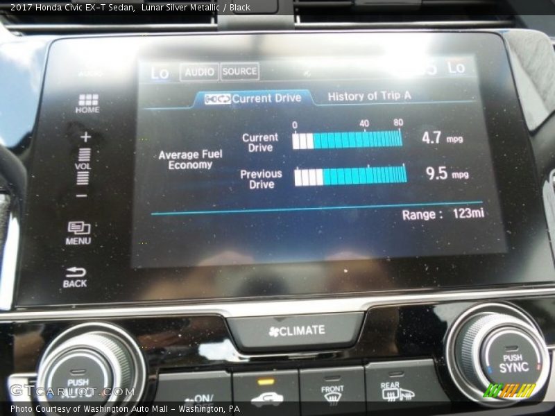 Lunar Silver Metallic / Black 2017 Honda Civic EX-T Sedan