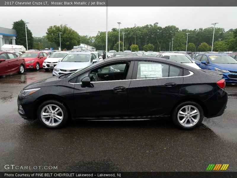Mosaic Black Metallic / Jet Black 2017 Chevrolet Cruze LT
