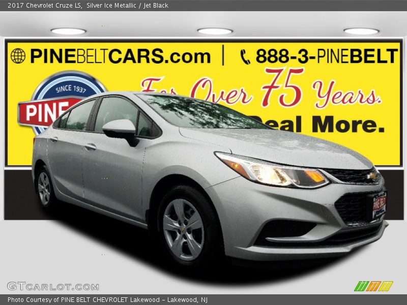 Silver Ice Metallic / Jet Black 2017 Chevrolet Cruze LS