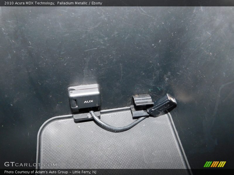 Palladium Metallic / Ebony 2010 Acura MDX Technology