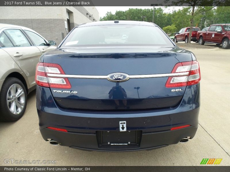 Blue Jeans / Charcoal Black 2017 Ford Taurus SEL