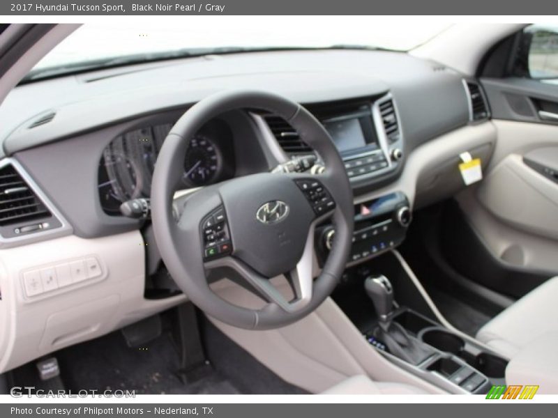 Black Noir Pearl / Gray 2017 Hyundai Tucson Sport