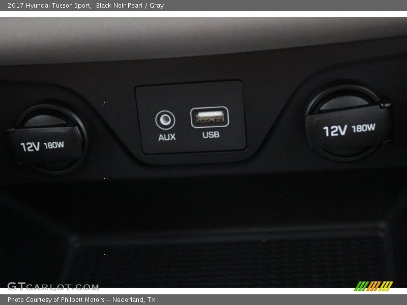 Black Noir Pearl / Gray 2017 Hyundai Tucson Sport