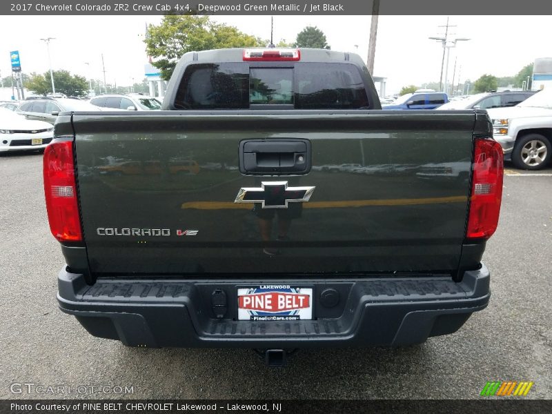 Deepwood Green Metallic / Jet Black 2017 Chevrolet Colorado ZR2 Crew Cab 4x4