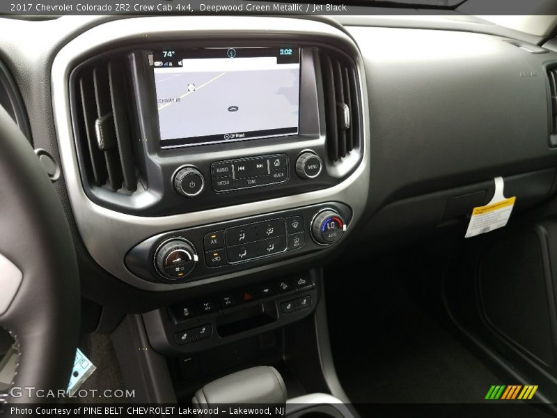 Deepwood Green Metallic / Jet Black 2017 Chevrolet Colorado ZR2 Crew Cab 4x4