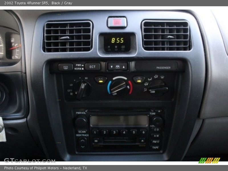 Black / Gray 2002 Toyota 4Runner SR5