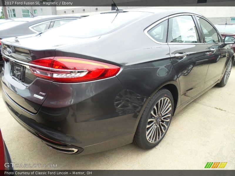 Magnetic / Ebony 2017 Ford Fusion SE