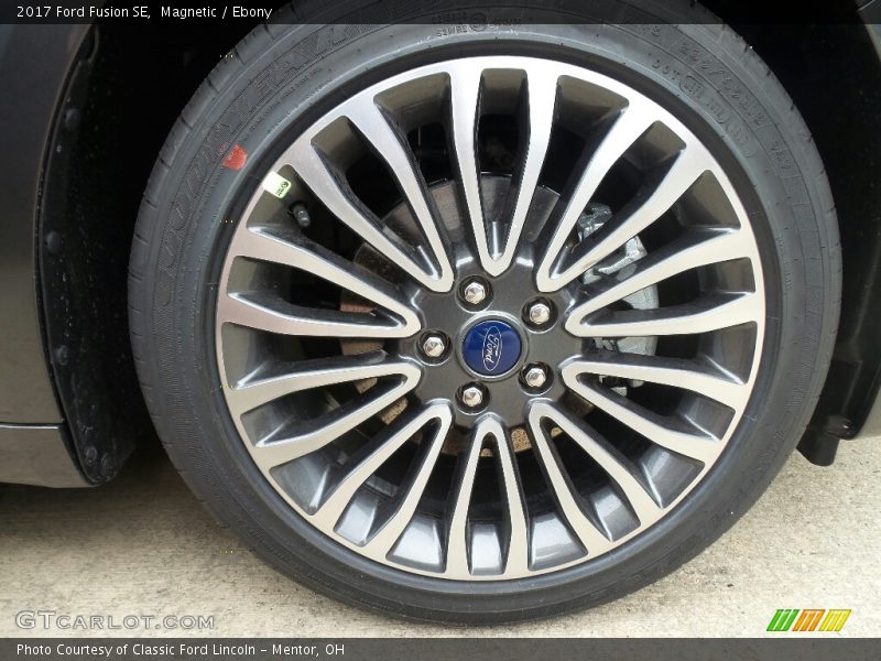 Magnetic / Ebony 2017 Ford Fusion SE