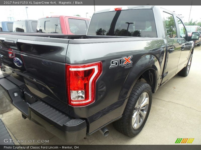 Magnetic / Black 2017 Ford F150 XL SuperCrew 4x4