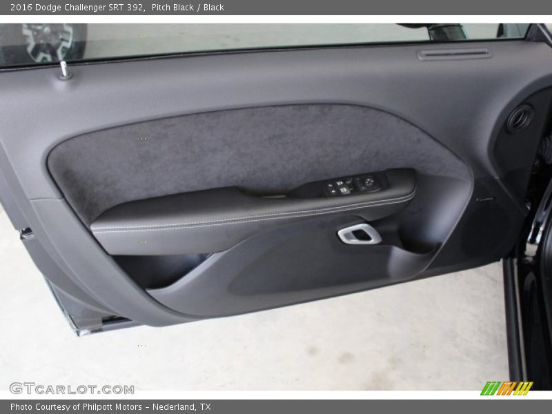 Pitch Black / Black 2016 Dodge Challenger SRT 392