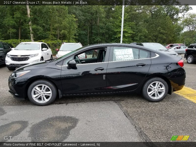 Mosaic Black Metallic / Jet Black 2017 Chevrolet Cruze LT