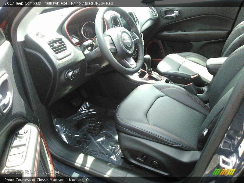 Rhino / Black/Ruby Red 2017 Jeep Compass Trailhawk 4x4