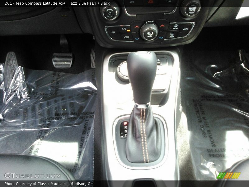 Jazz Blue Pearl / Black 2017 Jeep Compass Latitude 4x4