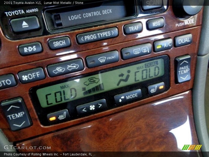 Lunar Mist Metallic / Stone 2001 Toyota Avalon XLS