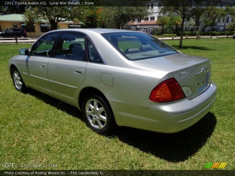 Lunar Mist Metallic / Stone 2001 Toyota Avalon XLS