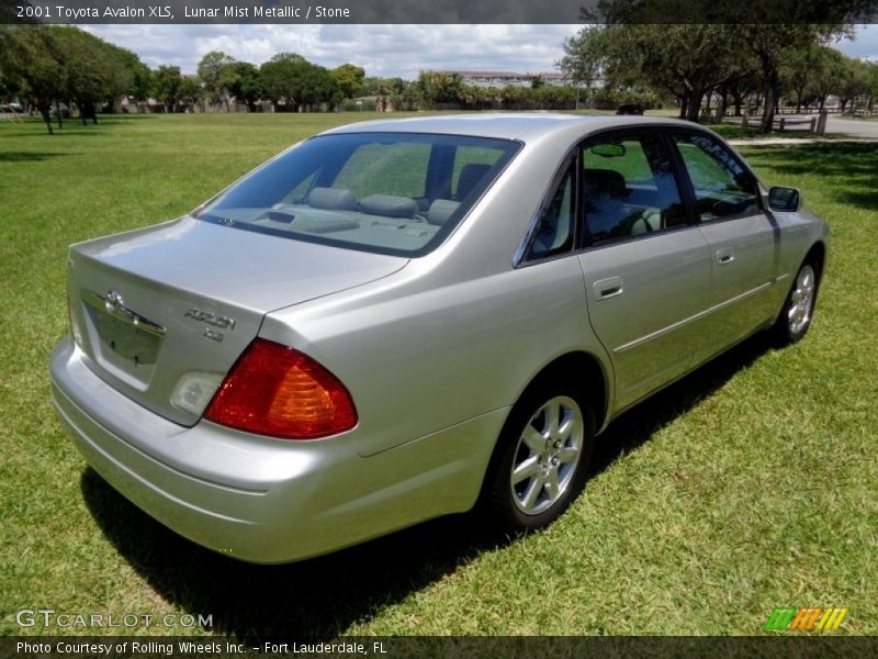 Lunar Mist Metallic / Stone 2001 Toyota Avalon XLS