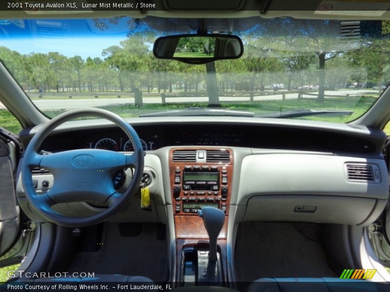 Lunar Mist Metallic / Stone 2001 Toyota Avalon XLS