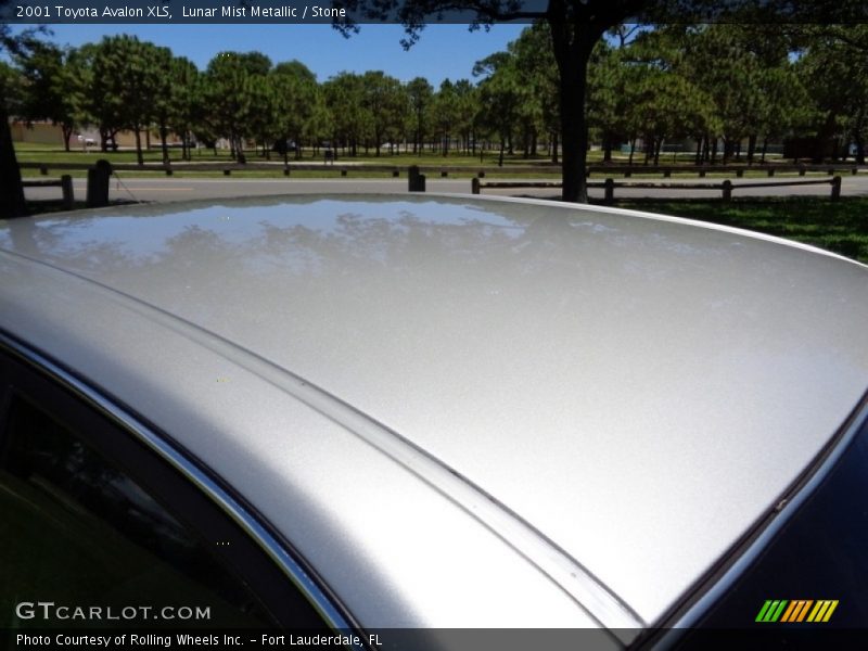 Lunar Mist Metallic / Stone 2001 Toyota Avalon XLS