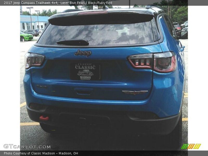 Laser Blue Pearl / Black/Ruby Red 2017 Jeep Compass Trailhawk 4x4