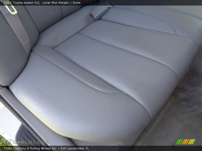 Lunar Mist Metallic / Stone 2001 Toyota Avalon XLS