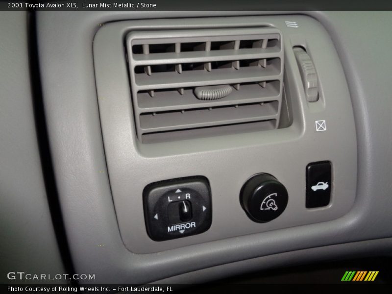 Lunar Mist Metallic / Stone 2001 Toyota Avalon XLS