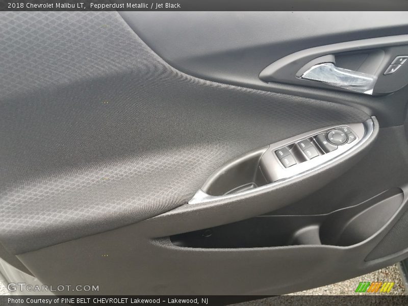 Pepperdust Metallic / Jet Black 2018 Chevrolet Malibu LT