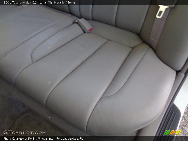 Lunar Mist Metallic / Stone 2001 Toyota Avalon XLS