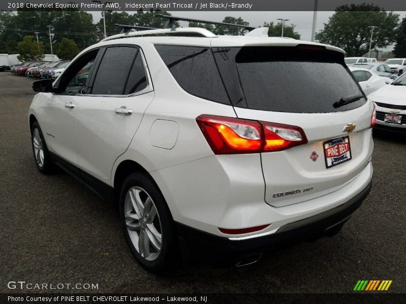 Iridescent Pearl Tricoat / Jet Black/­Brandy 2018 Chevrolet Equinox Premier AWD