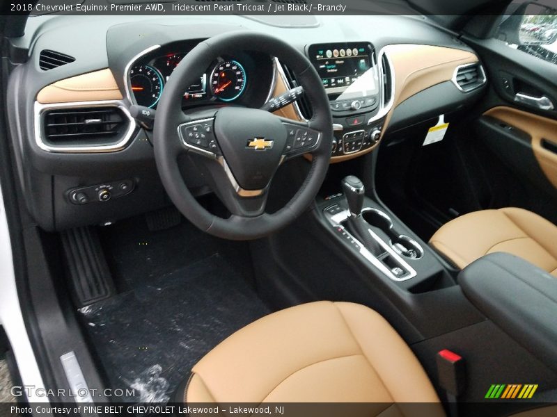 Iridescent Pearl Tricoat / Jet Black/­Brandy 2018 Chevrolet Equinox Premier AWD