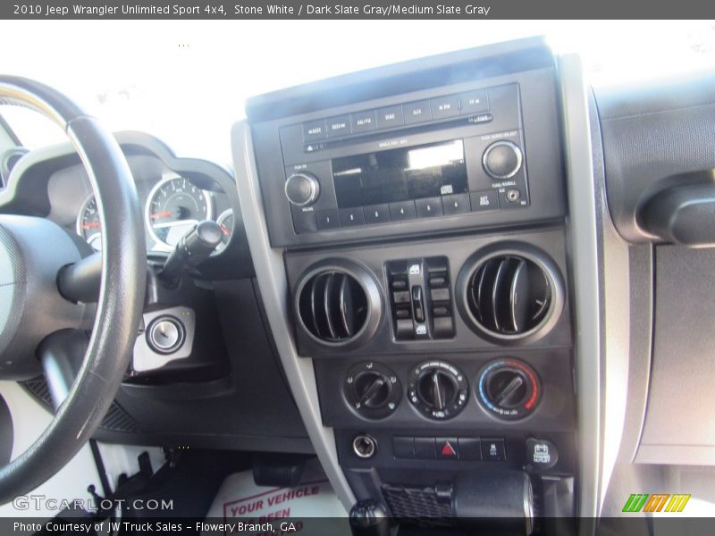Stone White / Dark Slate Gray/Medium Slate Gray 2010 Jeep Wrangler Unlimited Sport 4x4