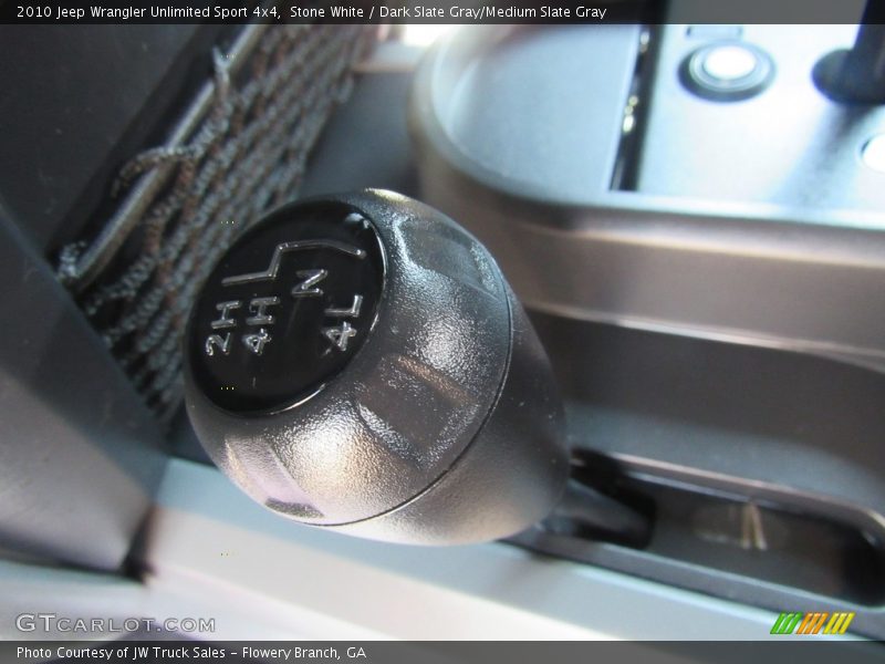 Stone White / Dark Slate Gray/Medium Slate Gray 2010 Jeep Wrangler Unlimited Sport 4x4