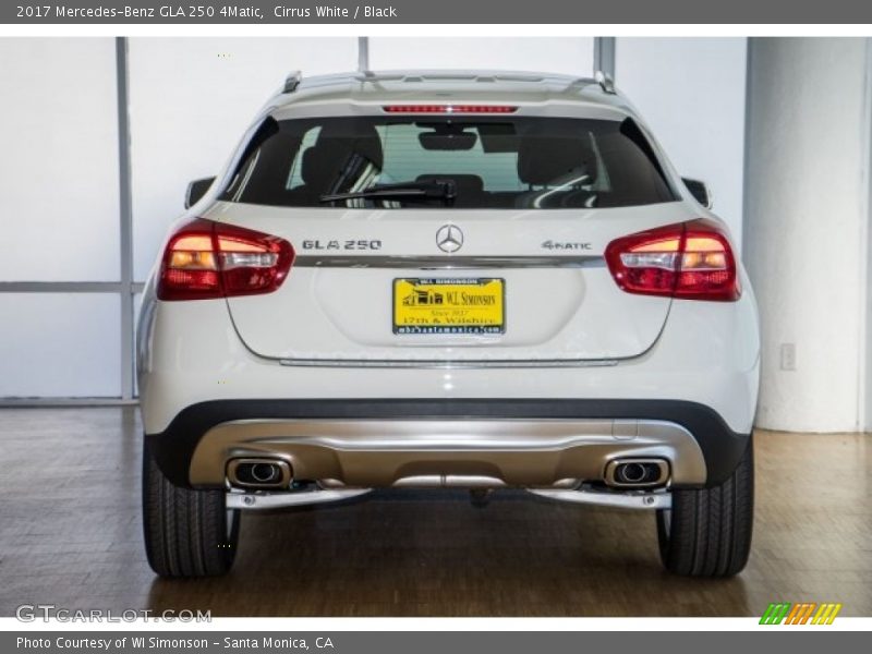 Cirrus White / Black 2017 Mercedes-Benz GLA 250 4Matic
