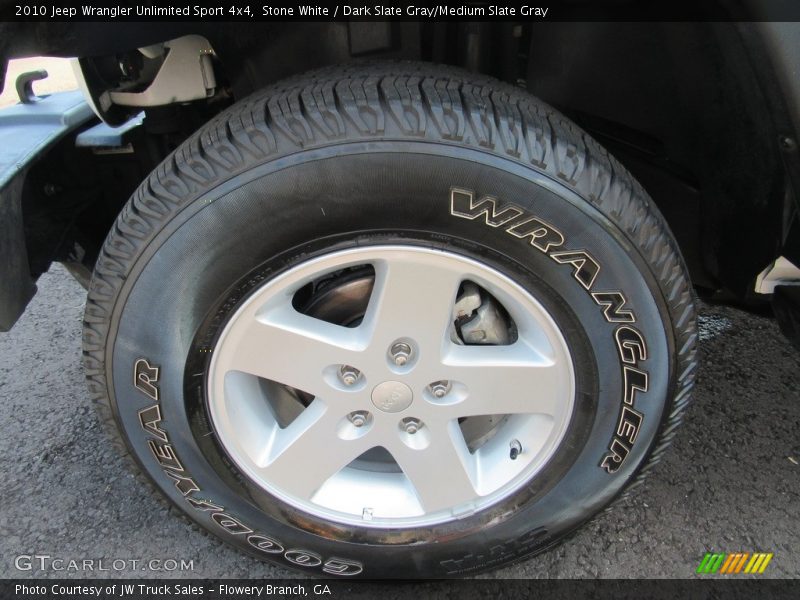 Stone White / Dark Slate Gray/Medium Slate Gray 2010 Jeep Wrangler Unlimited Sport 4x4