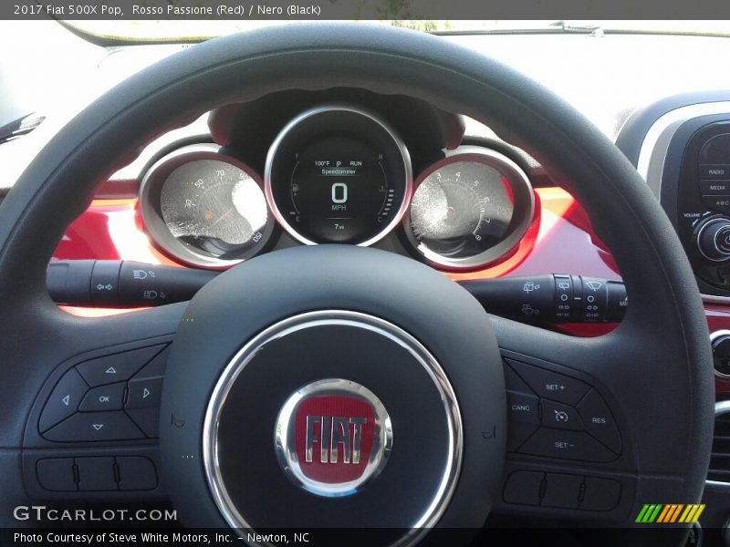 Rosso Passione (Red) / Nero (Black) 2017 Fiat 500X Pop