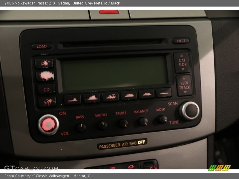 United Grey Metallic / Black 2006 Volkswagen Passat 2.0T Sedan