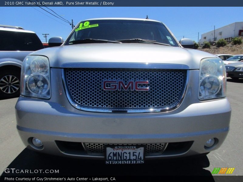 Pure Silver Metallic / Ebony 2010 GMC Yukon XL Denali AWD