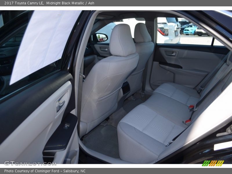 Midnight Black Metallic / Ash 2017 Toyota Camry LE