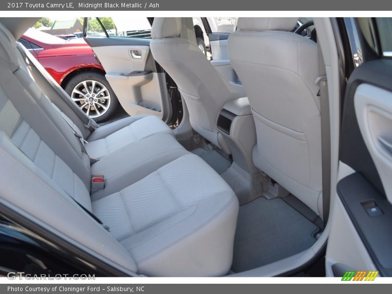 Midnight Black Metallic / Ash 2017 Toyota Camry LE