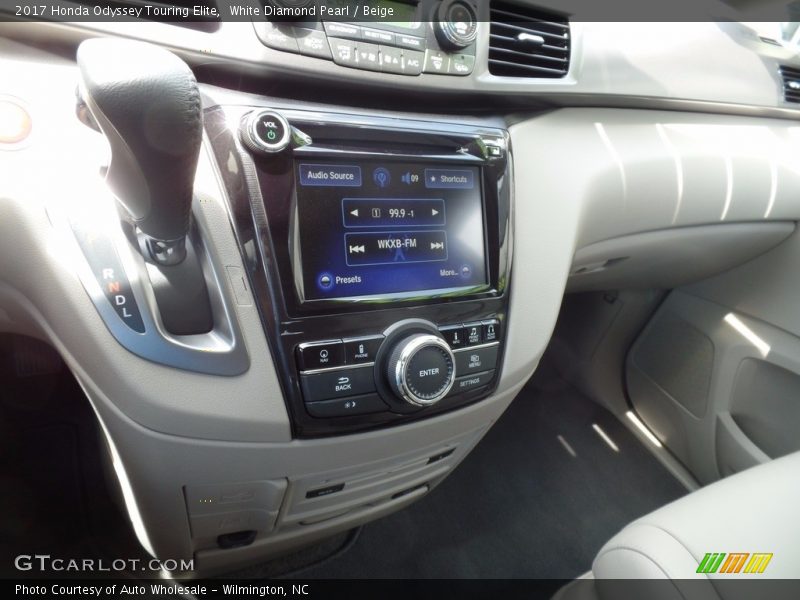 White Diamond Pearl / Beige 2017 Honda Odyssey Touring Elite