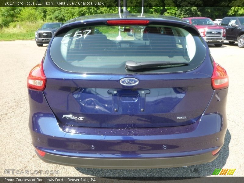 Kona Blue / Charcoal Black 2017 Ford Focus SEL Hatch