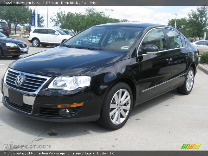 Deep Black / Pure Beige 2006 Volkswagen Passat 3.6 Sedan