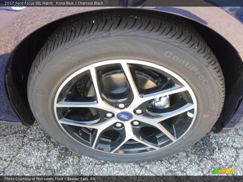 Kona Blue / Charcoal Black 2017 Ford Focus SEL Hatch