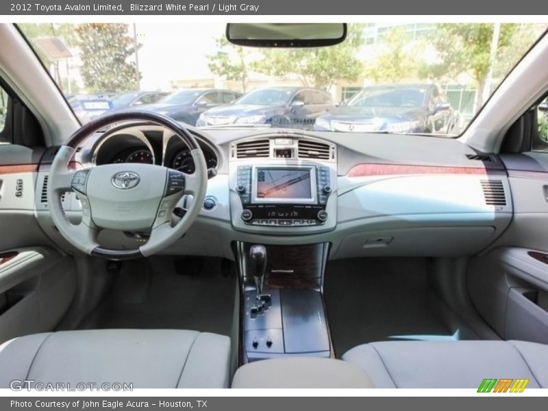 Blizzard White Pearl / Light Gray 2012 Toyota Avalon Limited