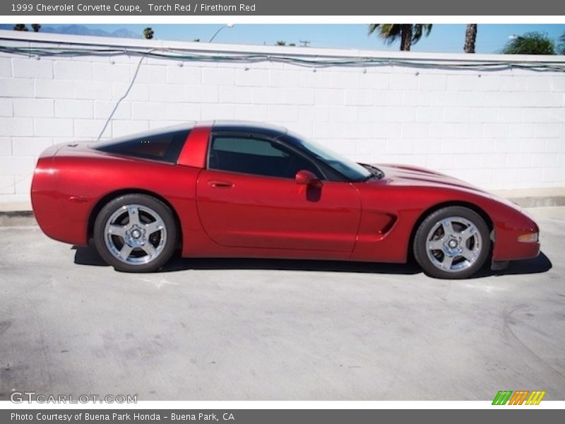 Torch Red / Firethorn Red 1999 Chevrolet Corvette Coupe