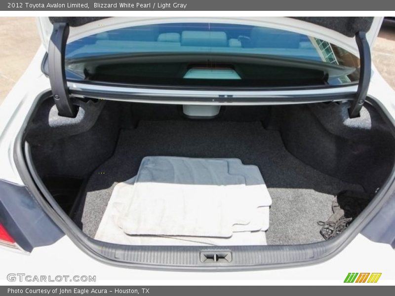 Blizzard White Pearl / Light Gray 2012 Toyota Avalon Limited