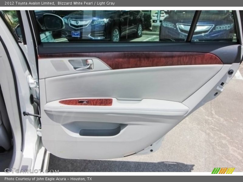 Blizzard White Pearl / Light Gray 2012 Toyota Avalon Limited